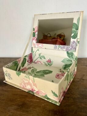 Vintage Floral Fabric Covered Jewelry Box | Shabby Chic Cottagecore